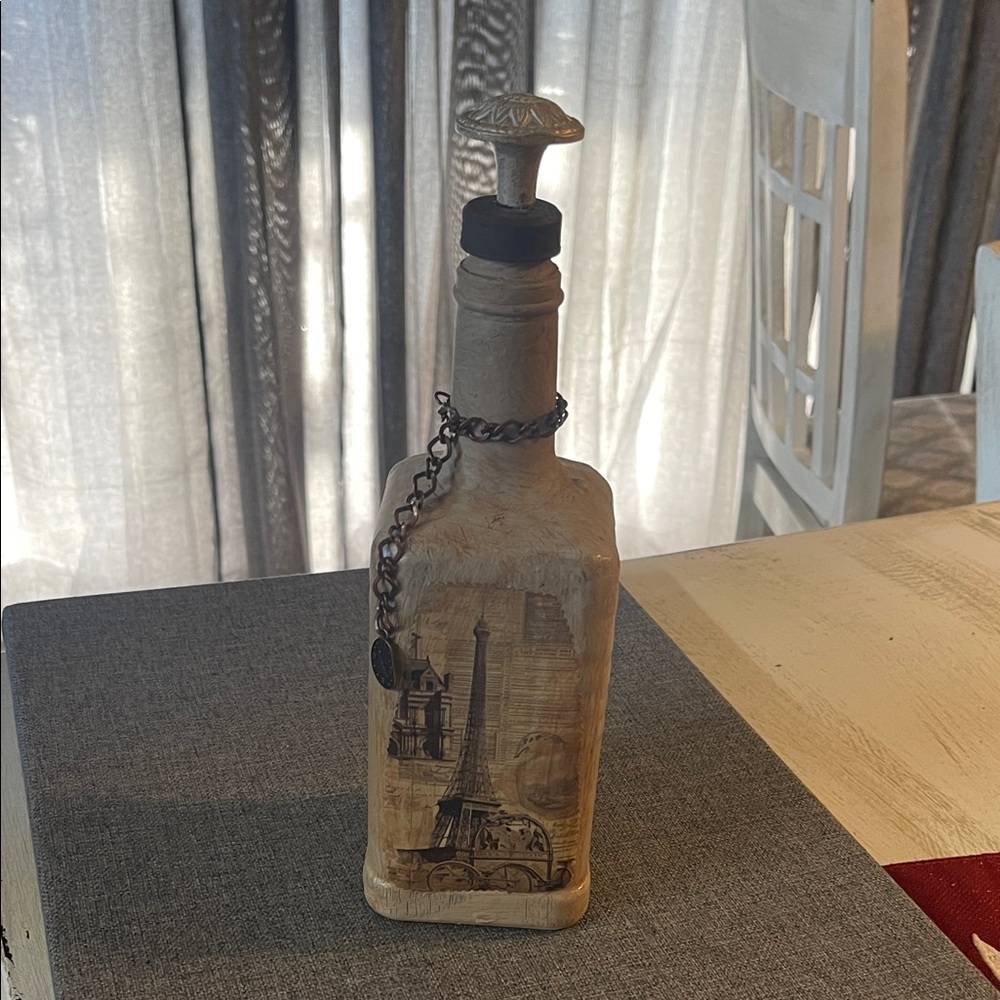 Decorative Wooden Bottle with Eiffel Tower Design